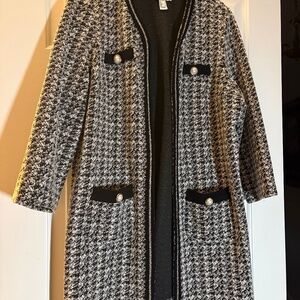 Joesph Ribkoff  Dressy Saeater Jacket